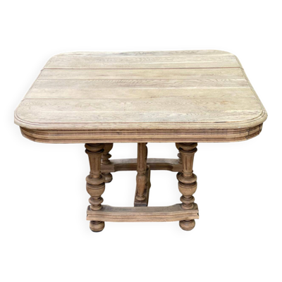 Table à manger Henri II décapée en chêne massif du XIXème