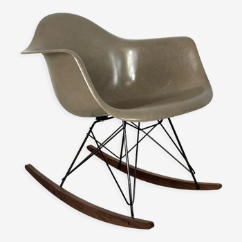 RAR rocking chair by Charles & Ray Eames for Herman Miller