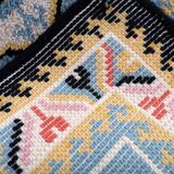 Tapis vintage français Savonnerie fait main en laine – 71 x 128 cm – 1960s