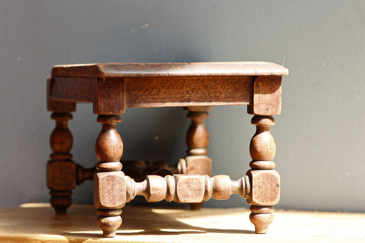 Carved oak footrest