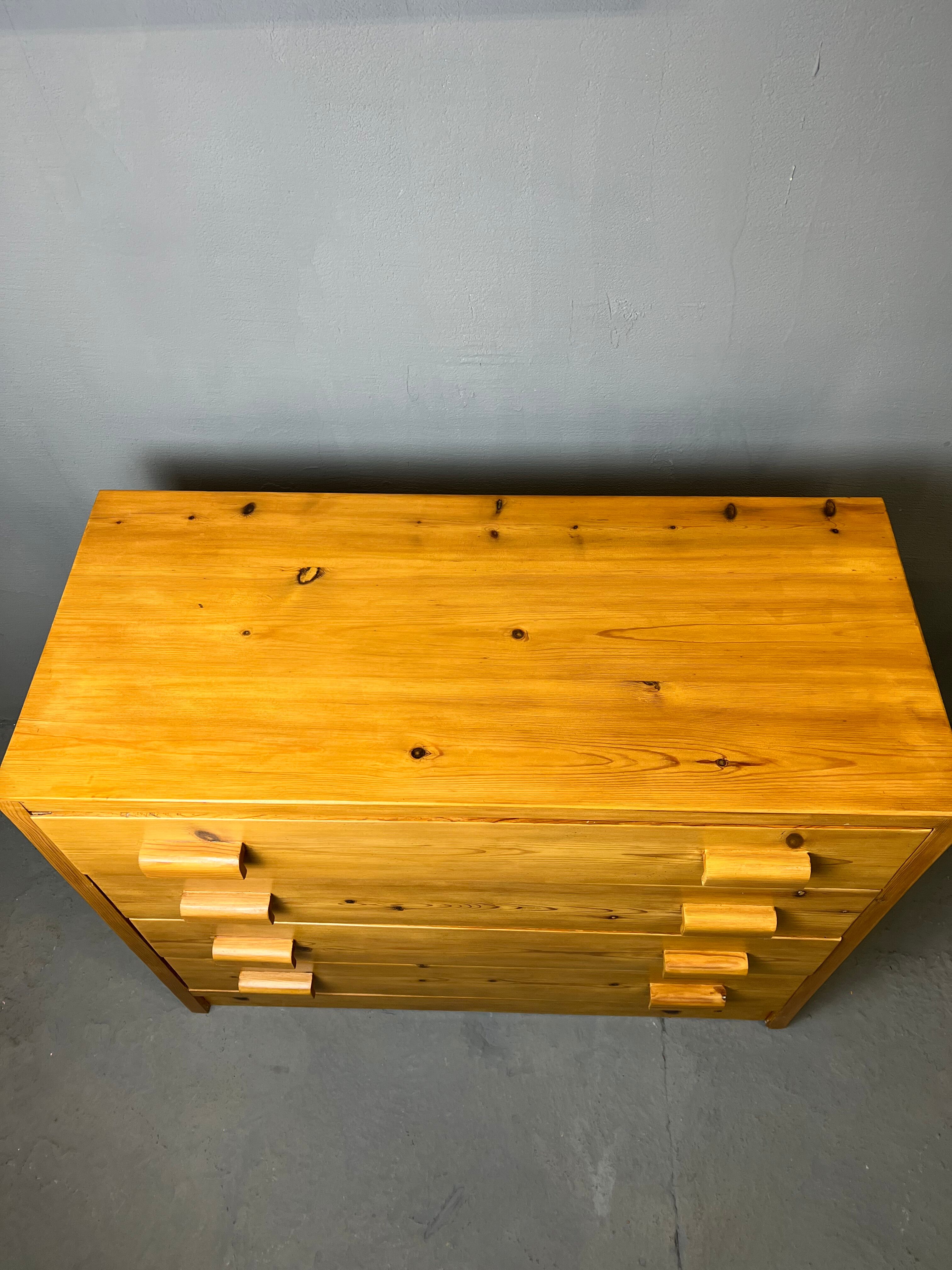 Pine chest of drawers 4 drawers, 80s