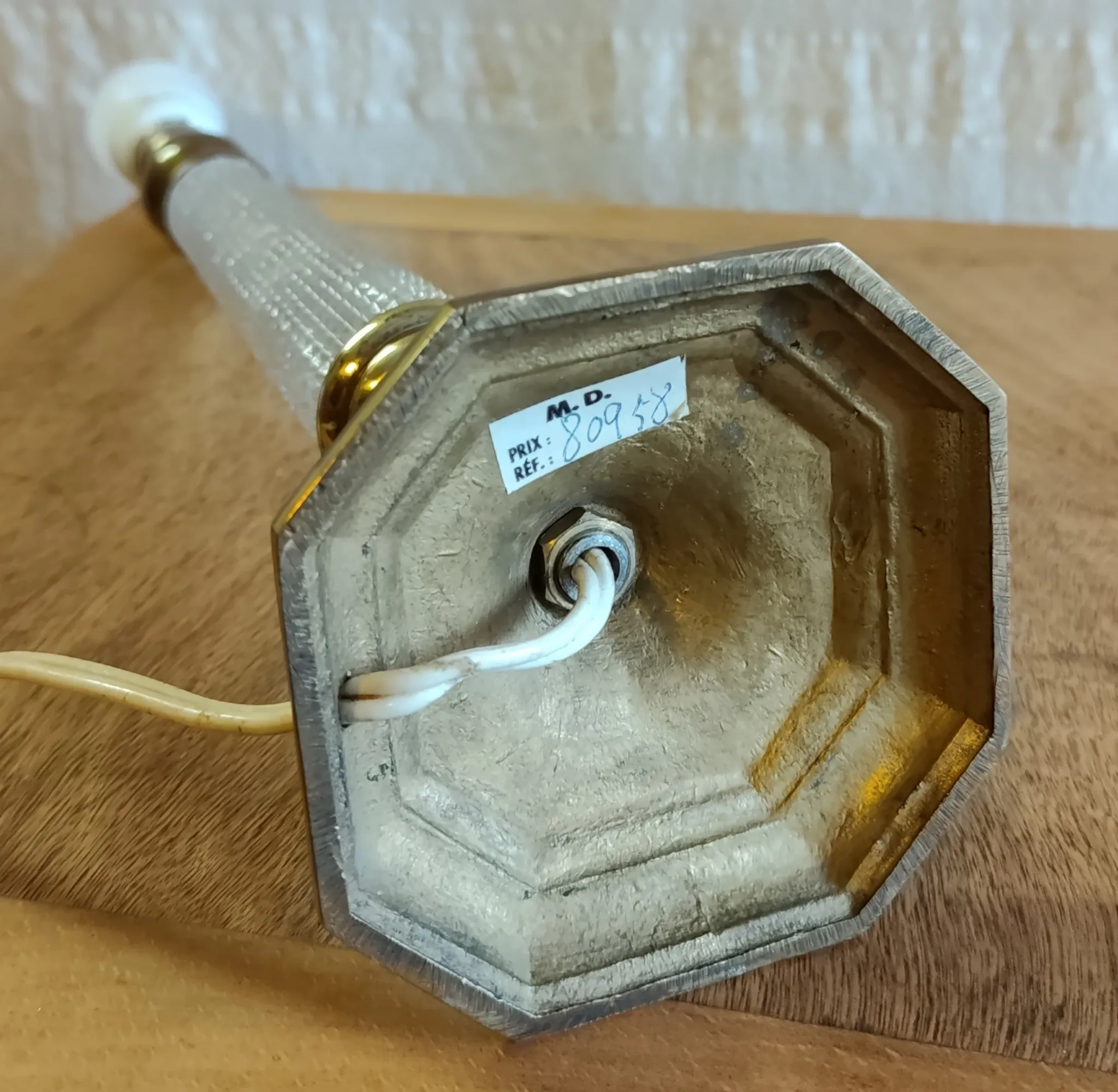 Neo-classical table lamp base in glass and gilded brass - mid 20th century