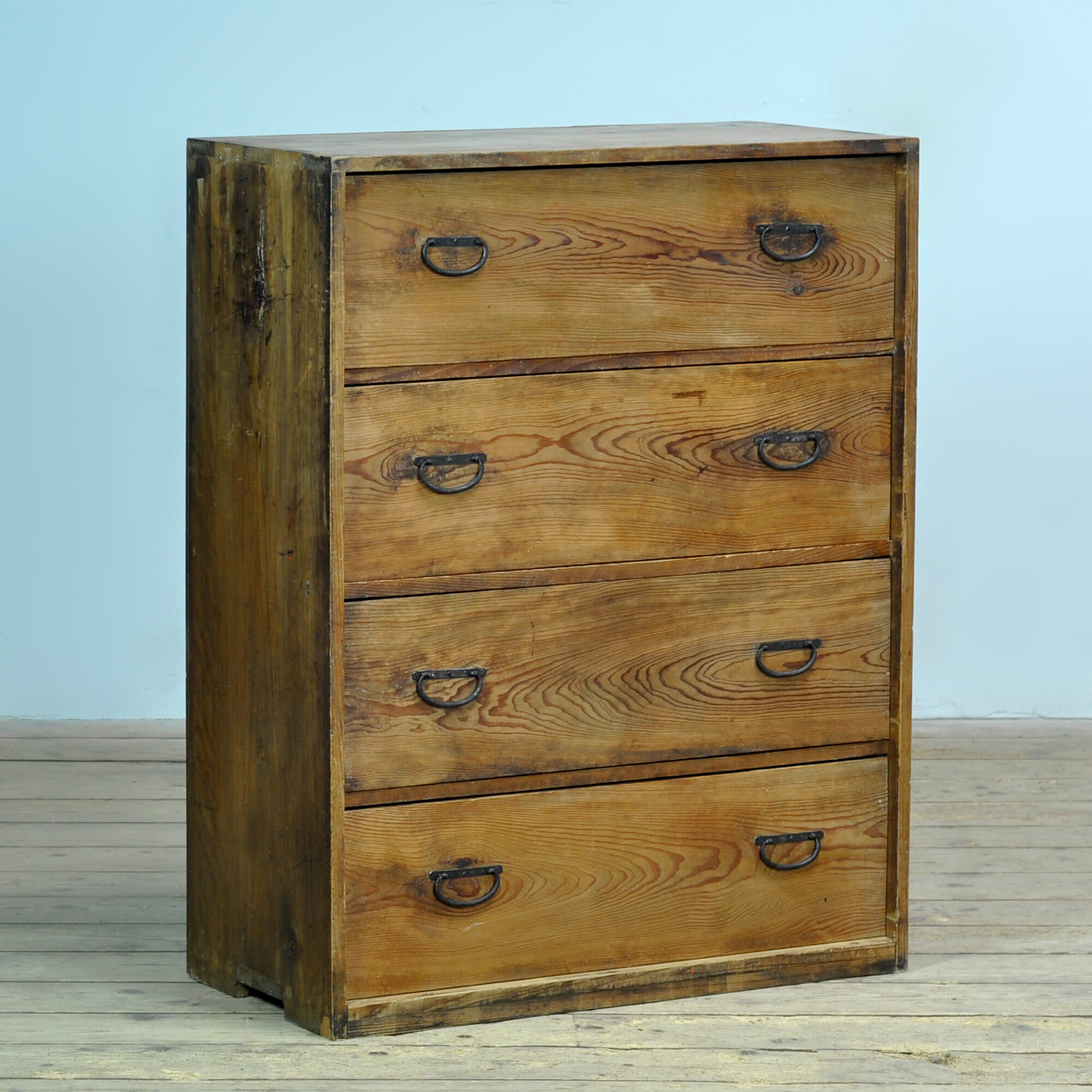 Japanese Tansu chest of drawers, circa 1900