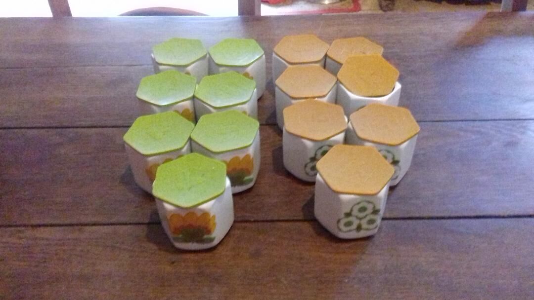 porcelain yoghurt pot