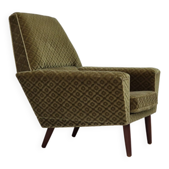 1970s, Danish highback armchair by Georg Thams, original upholstery, green velour, teak wood.