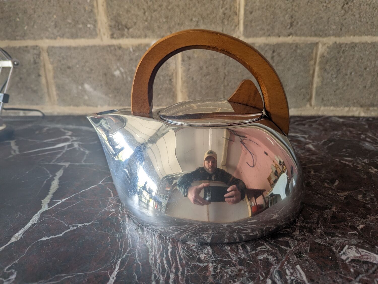 Picquot Ware kettle from 1938