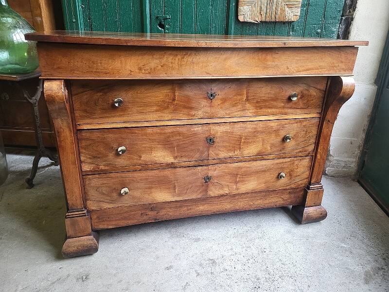 WALNUT STOCK CHEST WITH 4 DRAWERS AND A WOODEN TOP FROM THE 19TH CENTURY