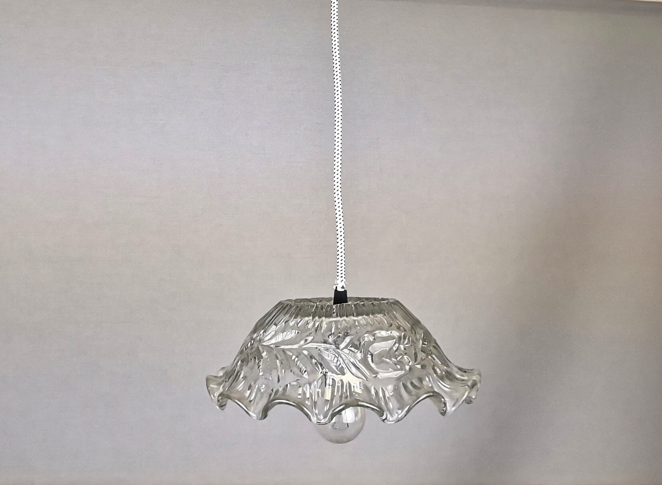 Portuguese farmhouse mid century clear floral glass hanging lamp, 1960s