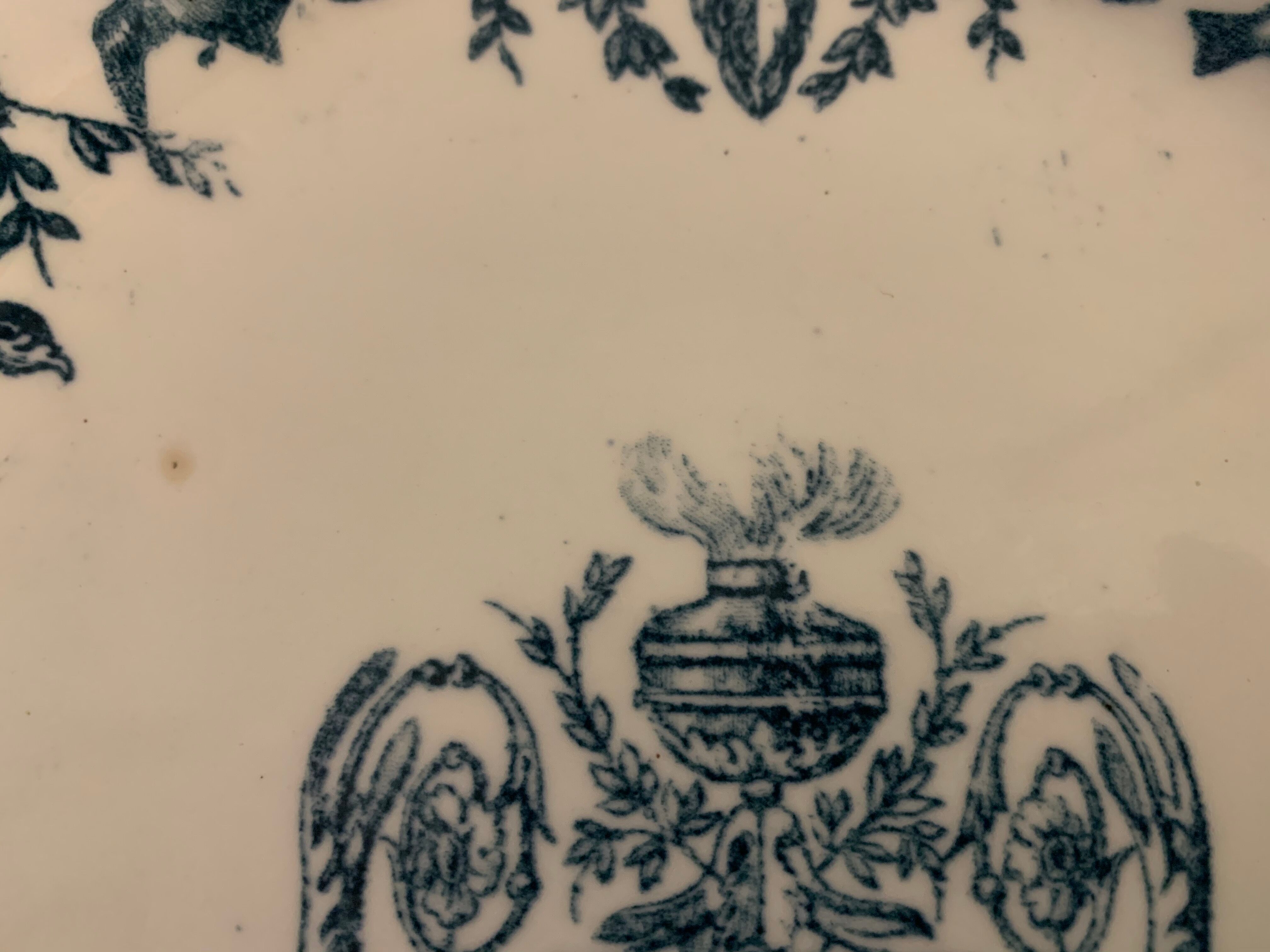 10 old blue flat plates Terre de Fer Léon Graves model Louis XVI, twentieth century