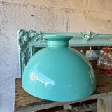 Suspension in turquoise blue opaline