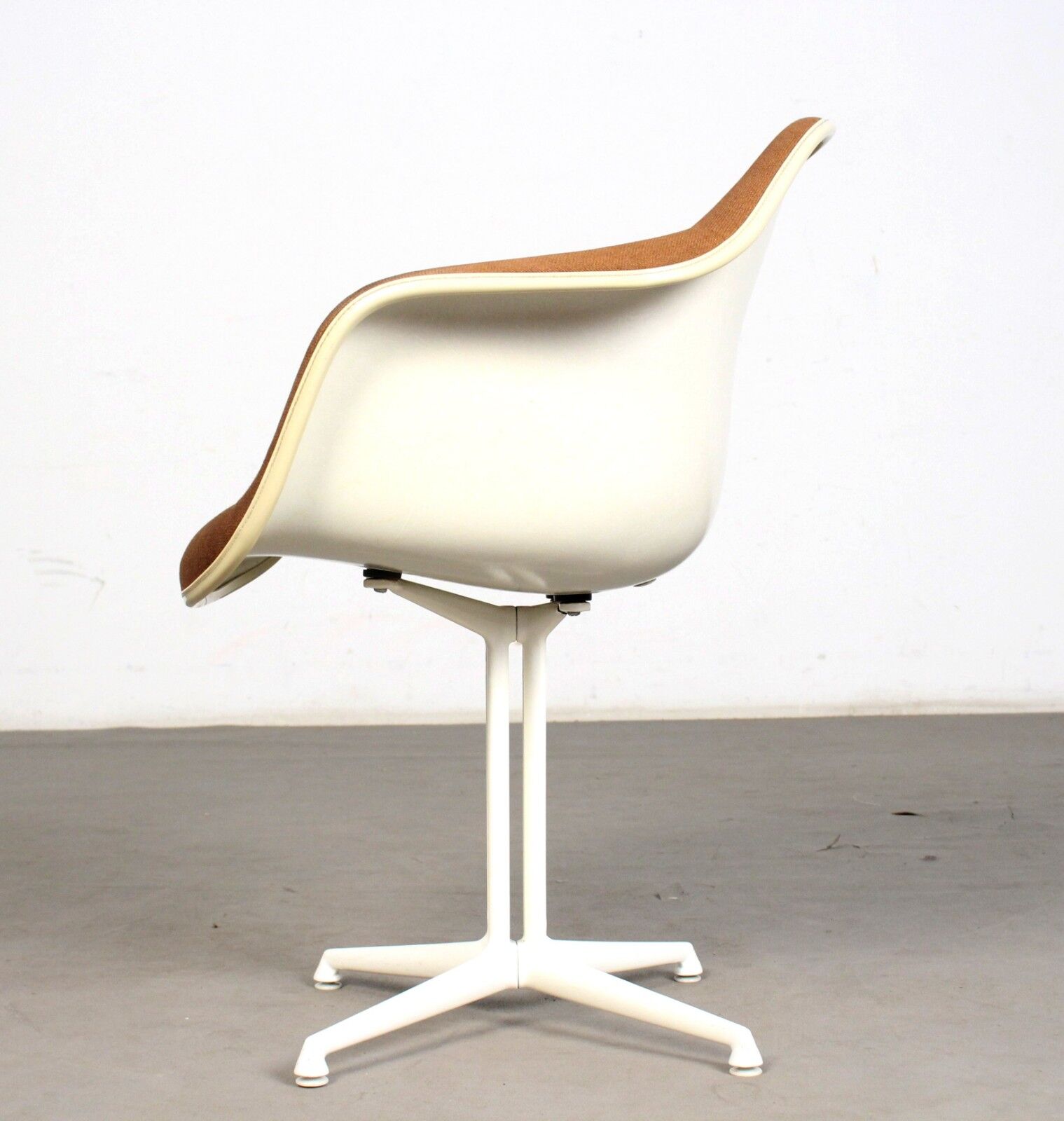 Paire de fauteuils ’La Fonda’ de Charles & ray Eames
