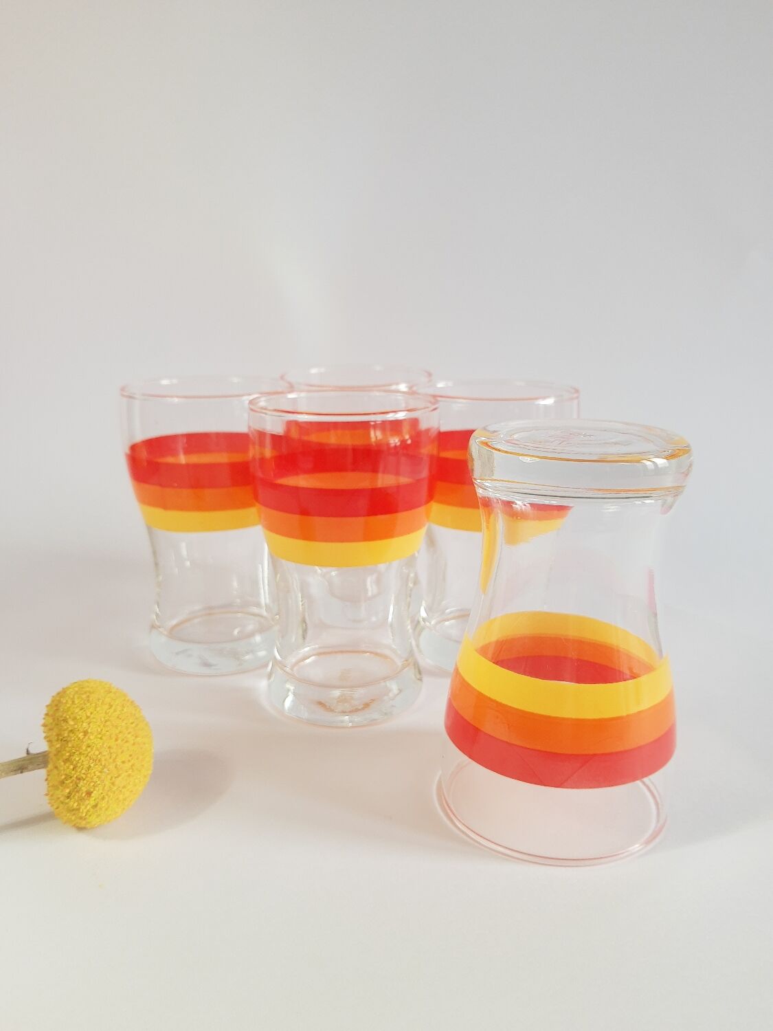 Set of 5 glasses with advertising aperitifs Vabé 1970 vintage