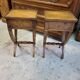 Petite paire de chevets en bois clair