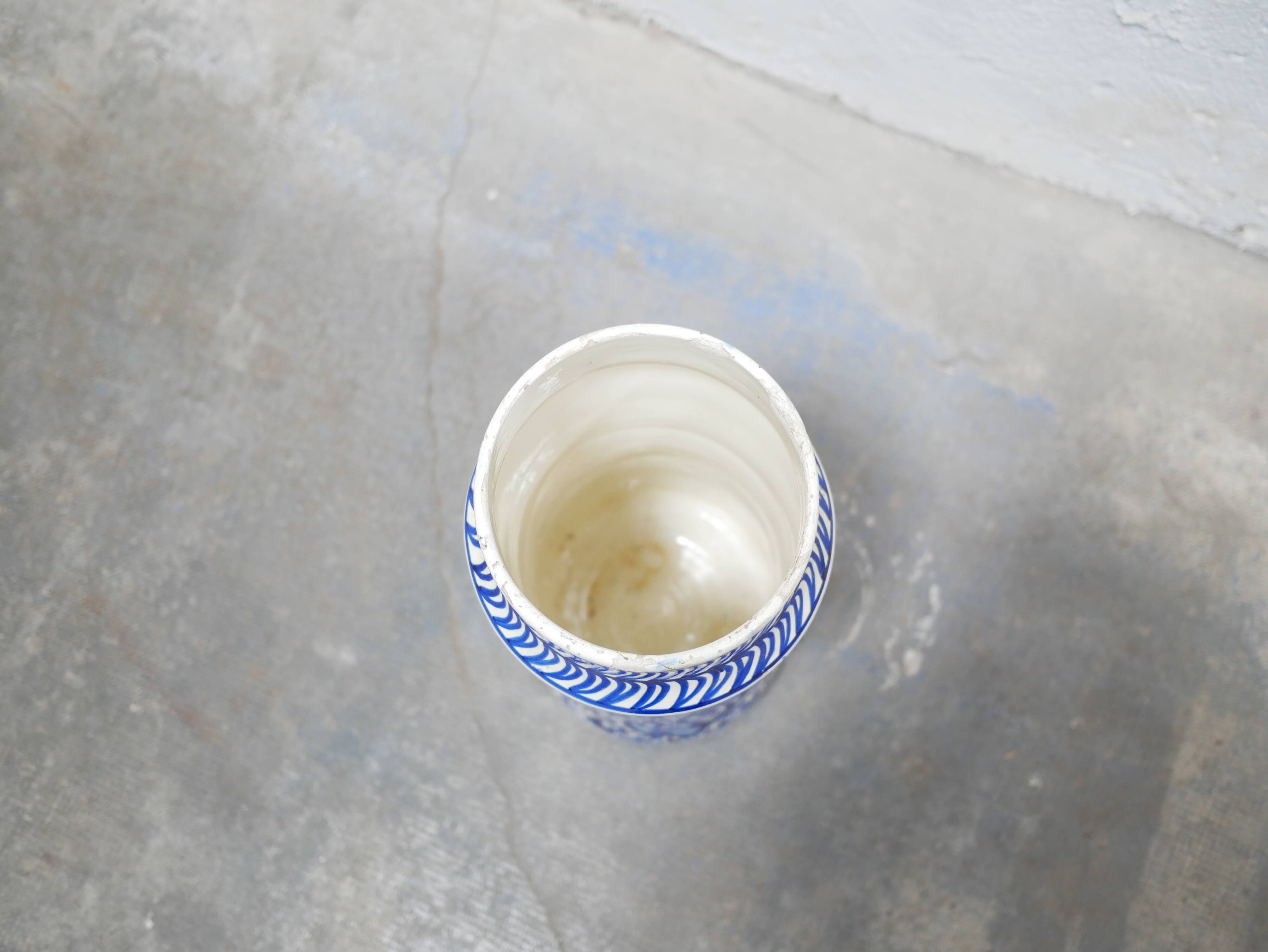 Vintage ceramic umbrella rack