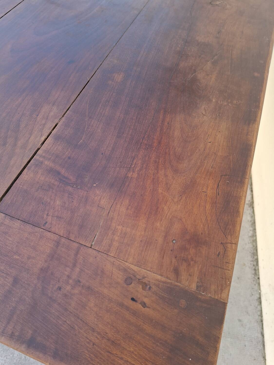 Rustic monastery farmhouse table, antique, 19th century, made of walnut.