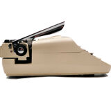 Machine à écrire Remington Monarch De Luxe crème révisée ruban neuf