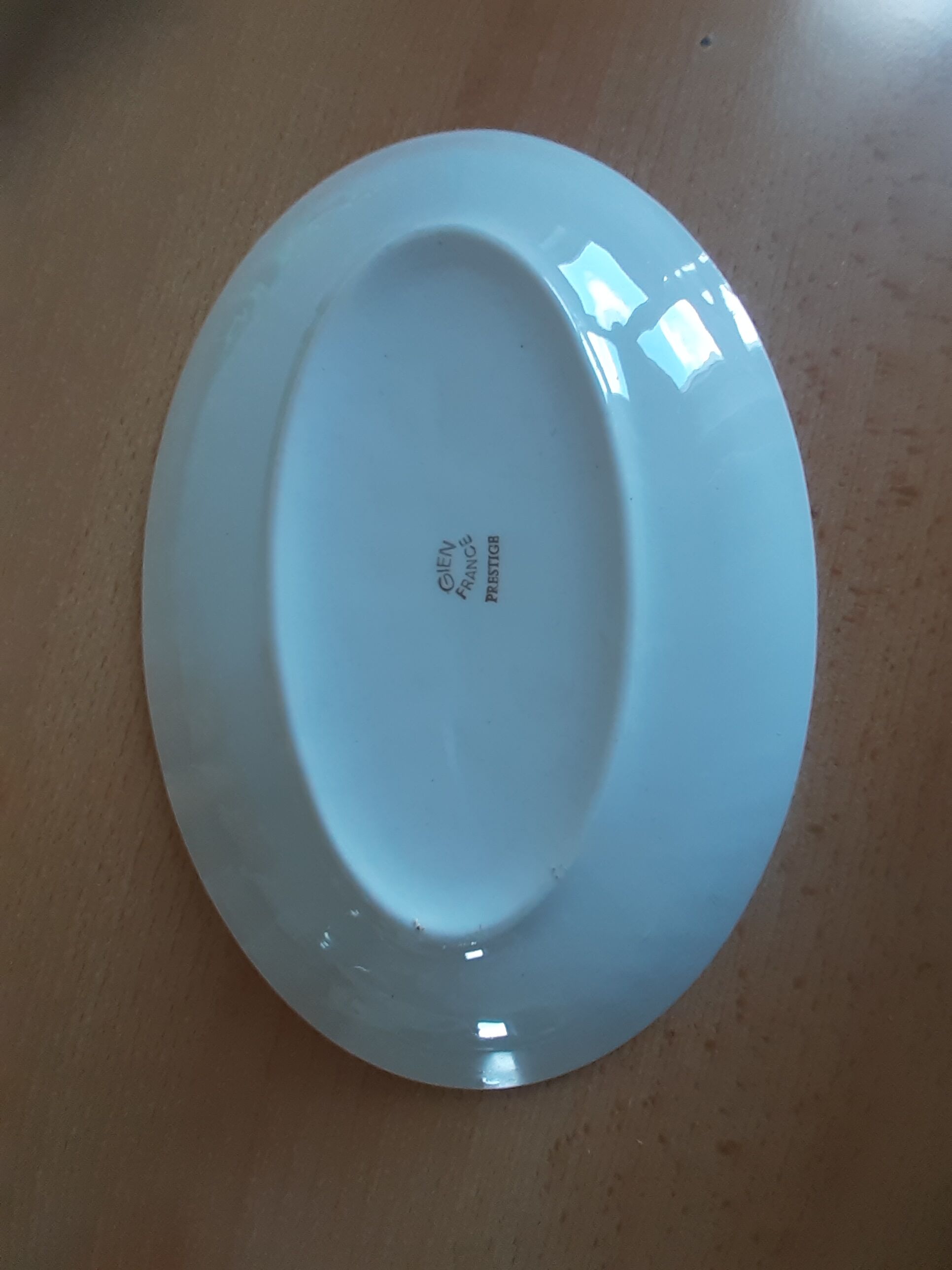 Roses gien prestige dish