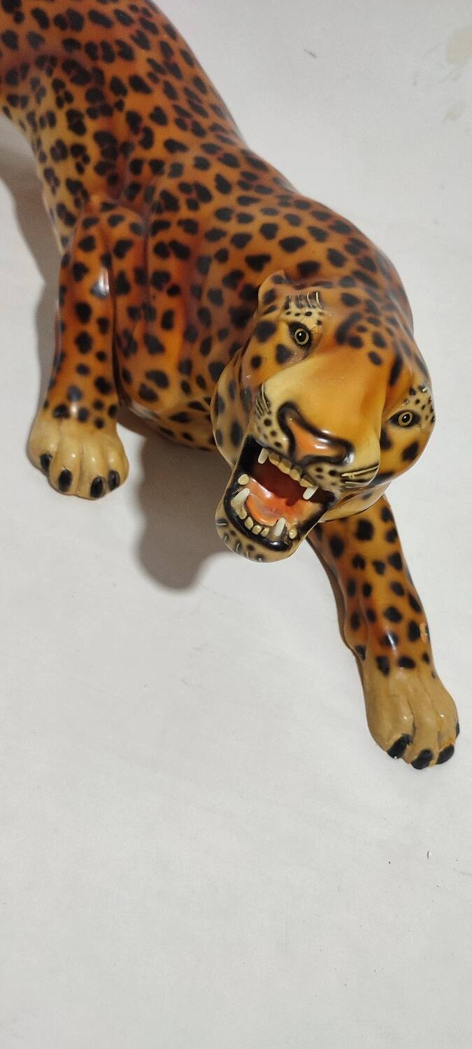 Tigre de cerámica. España, 1970s.