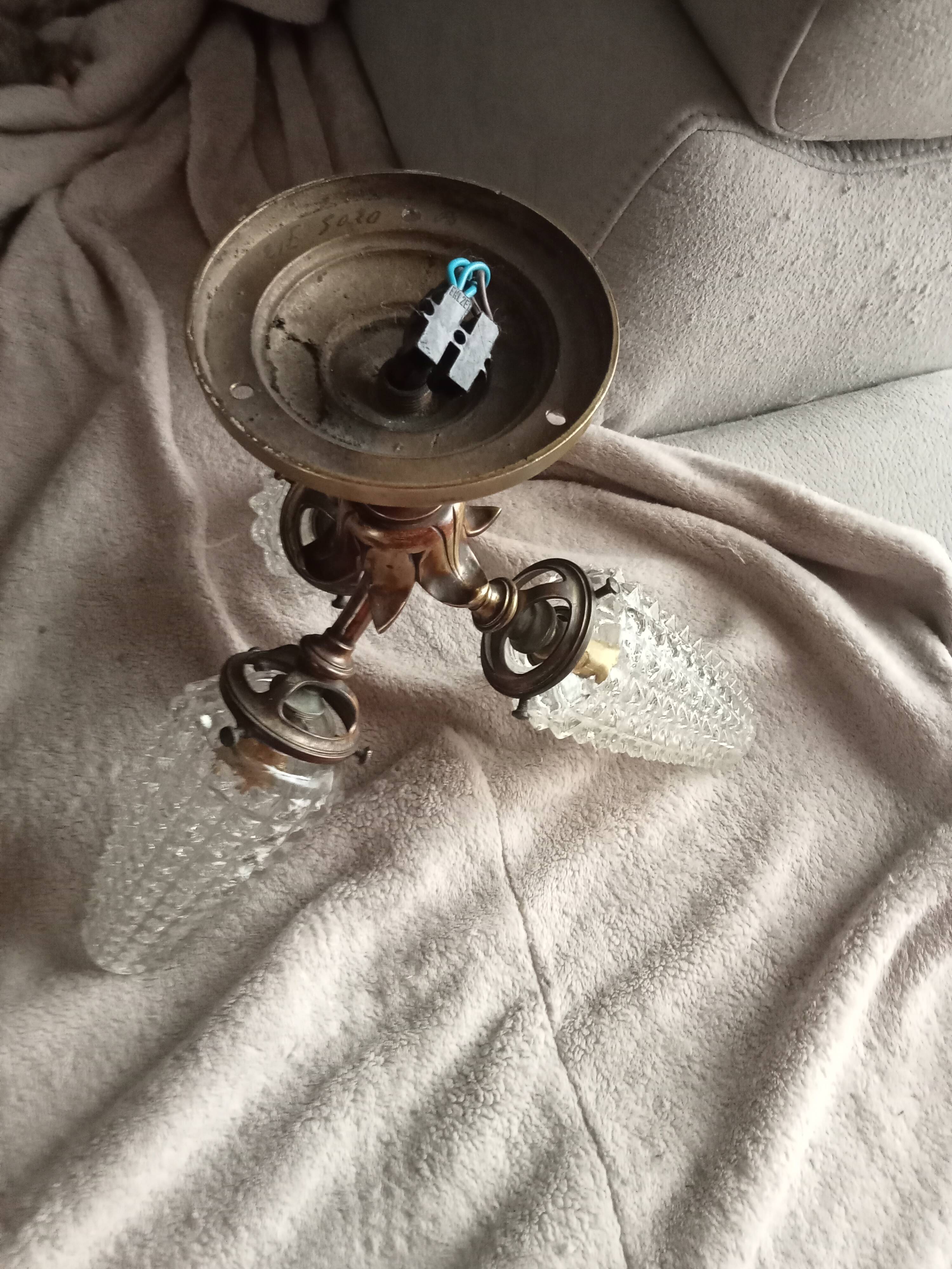 Vintage brass wall/ceiling light with 3 arms / moulded glass