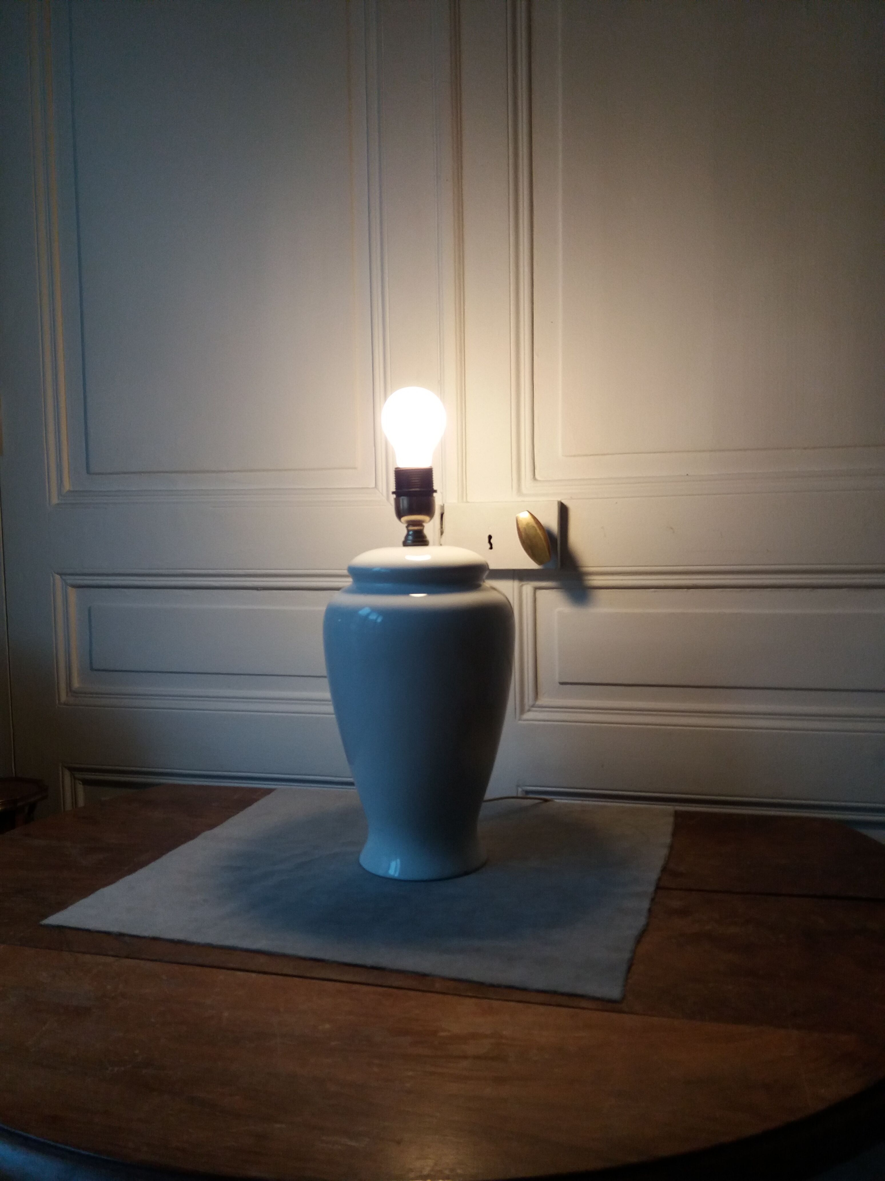 White porcelain lamp in potiche shape