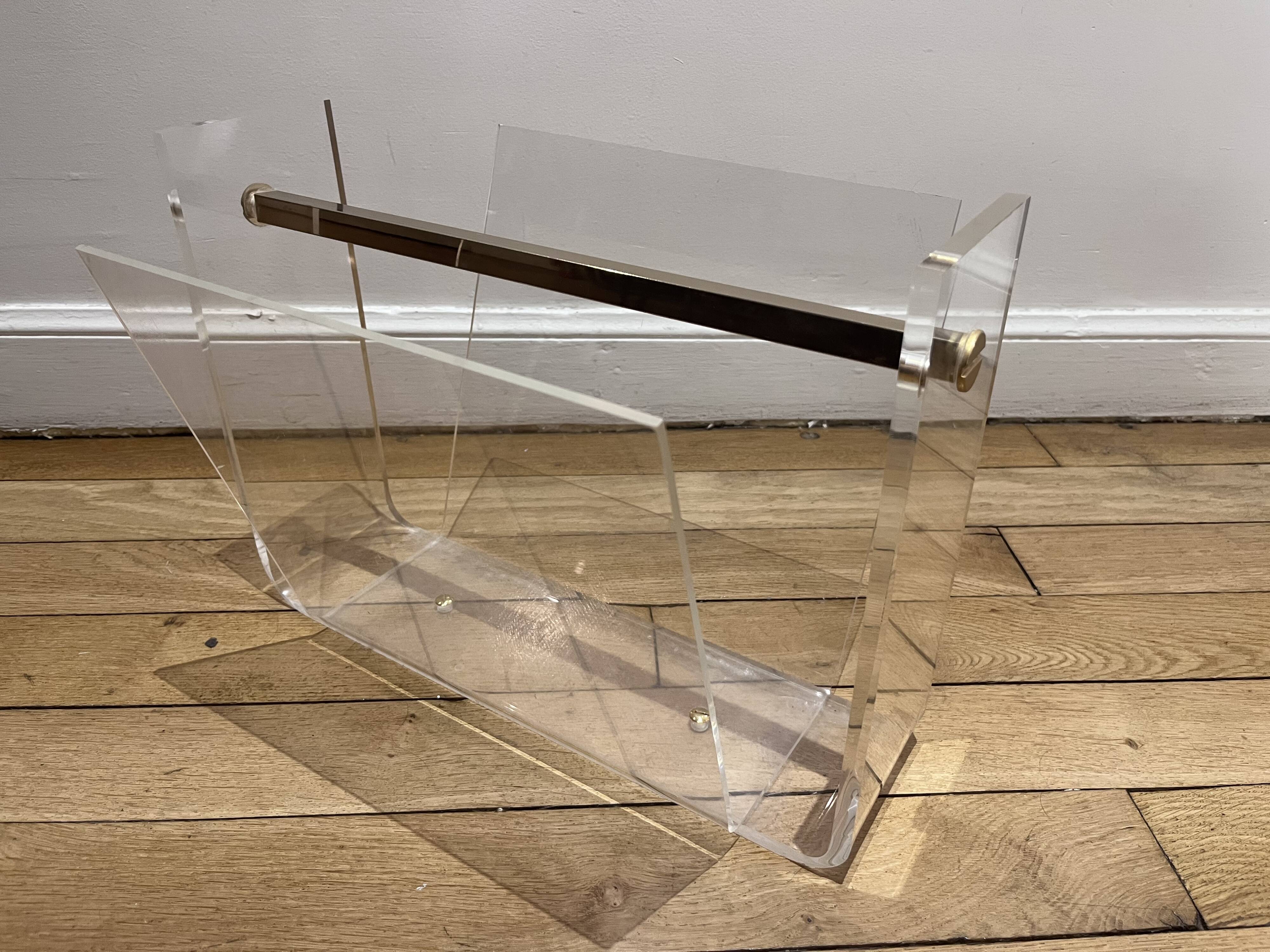 Porte revue David Lange for Roche Bobois