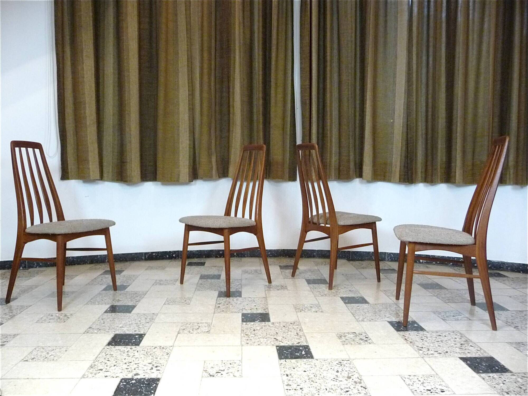 Set of 4 dining room chairs model "Eva" by Niels Koefoed for Koefod Møbelfabrik, Denmark 1960s