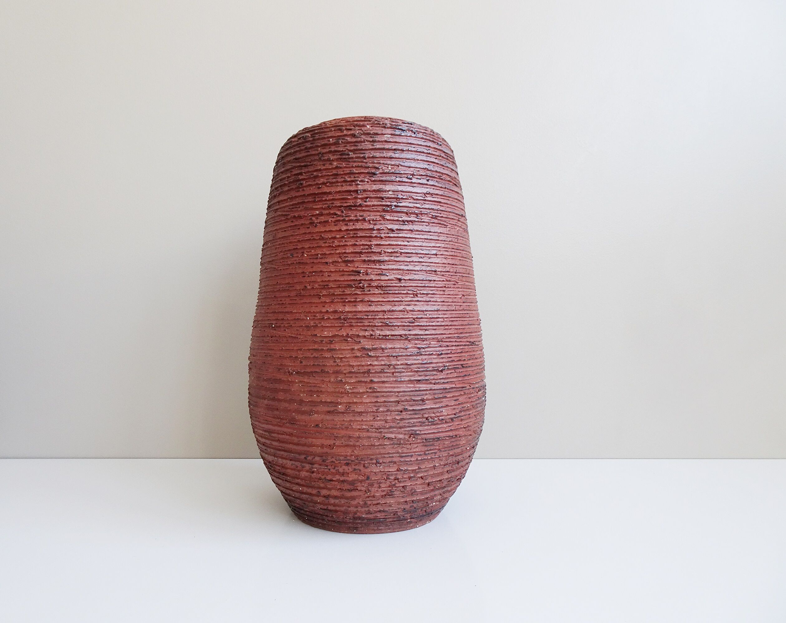 Vase by Spara Ceramics, Chamotte