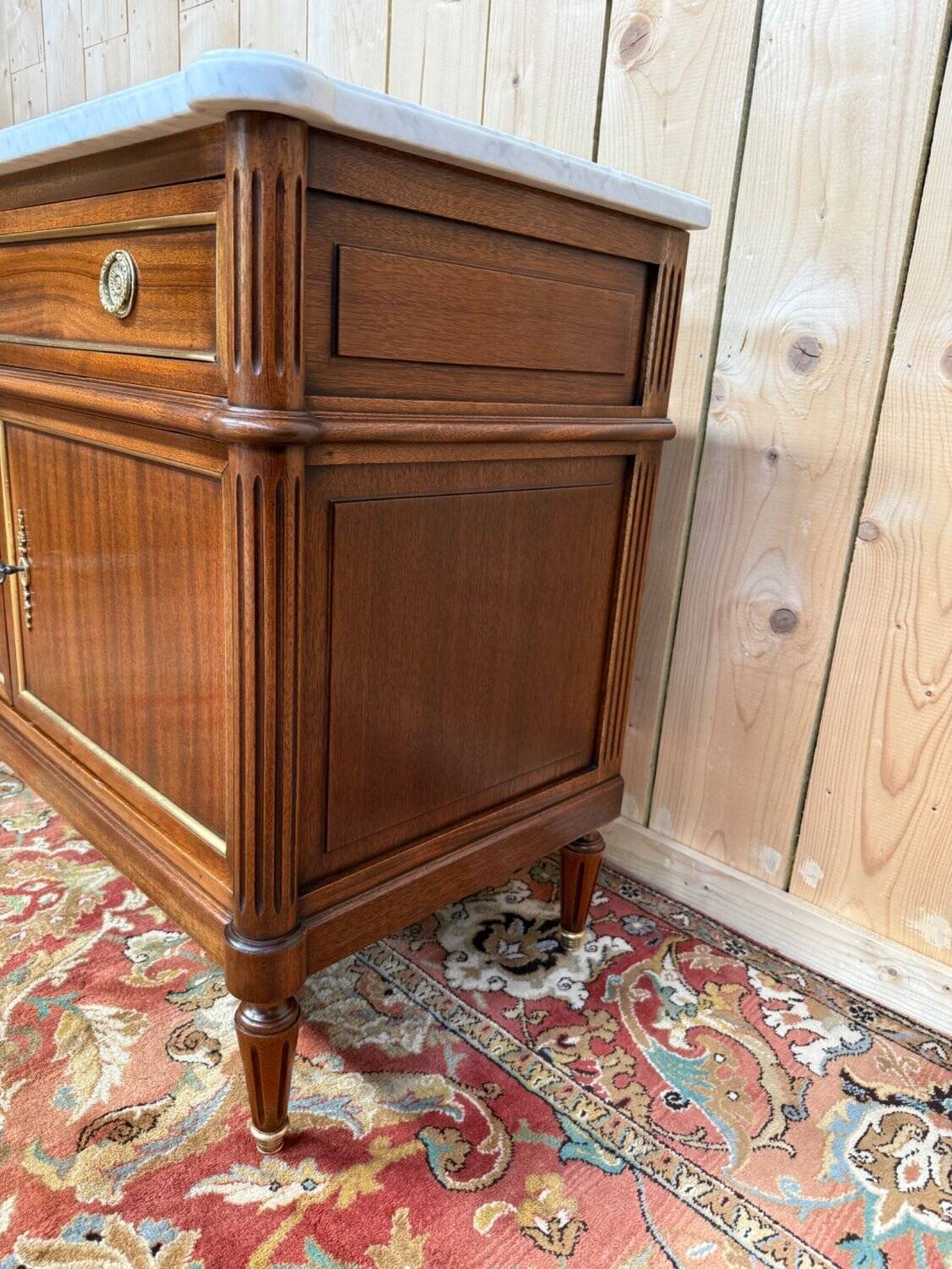 Louis XVI style buffet – Solid mahogany & Carrara marble – Restored