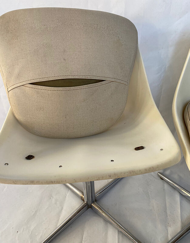 Pair of chairs "lafargue"