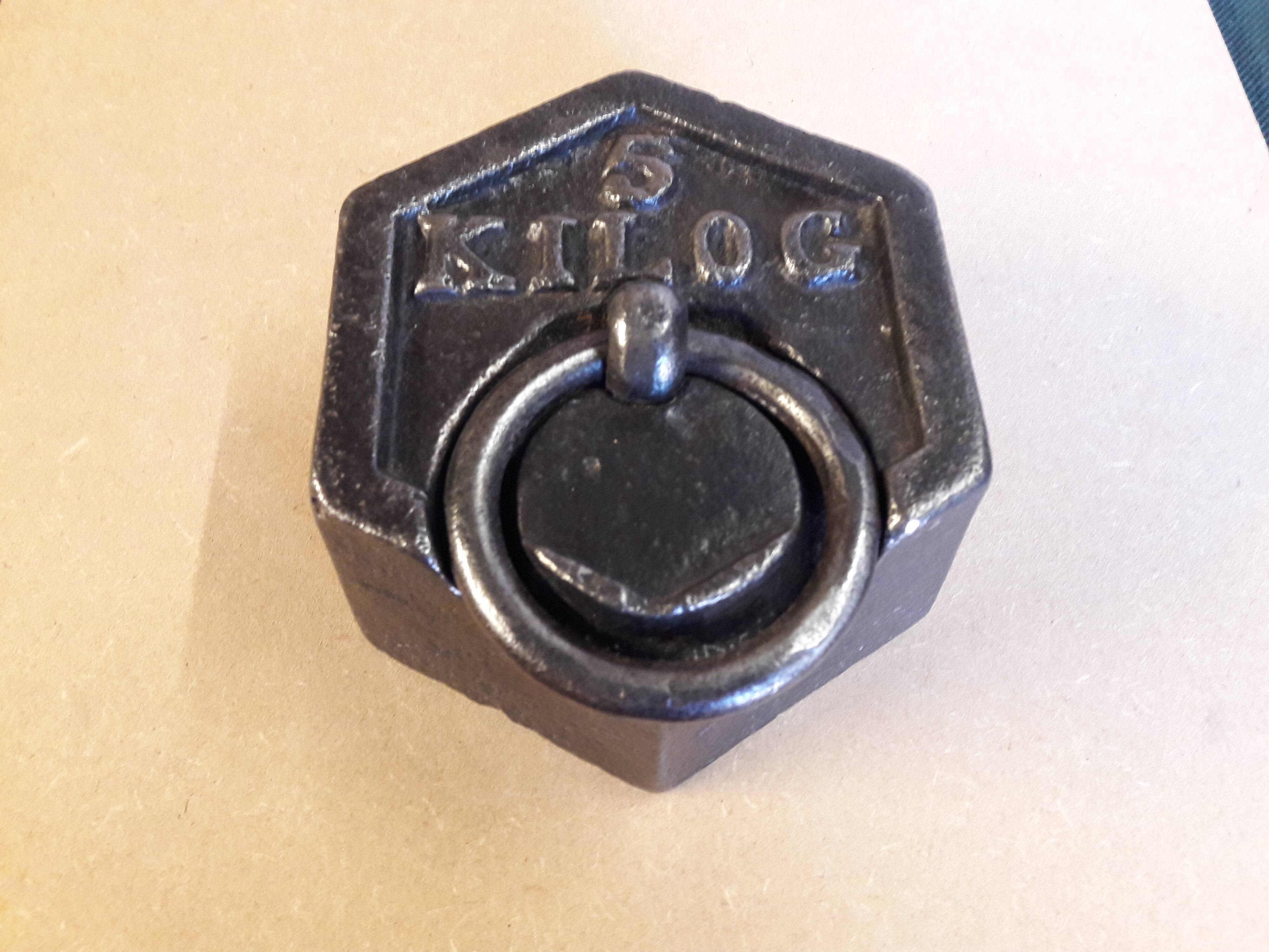 5 kilo cast iron weight