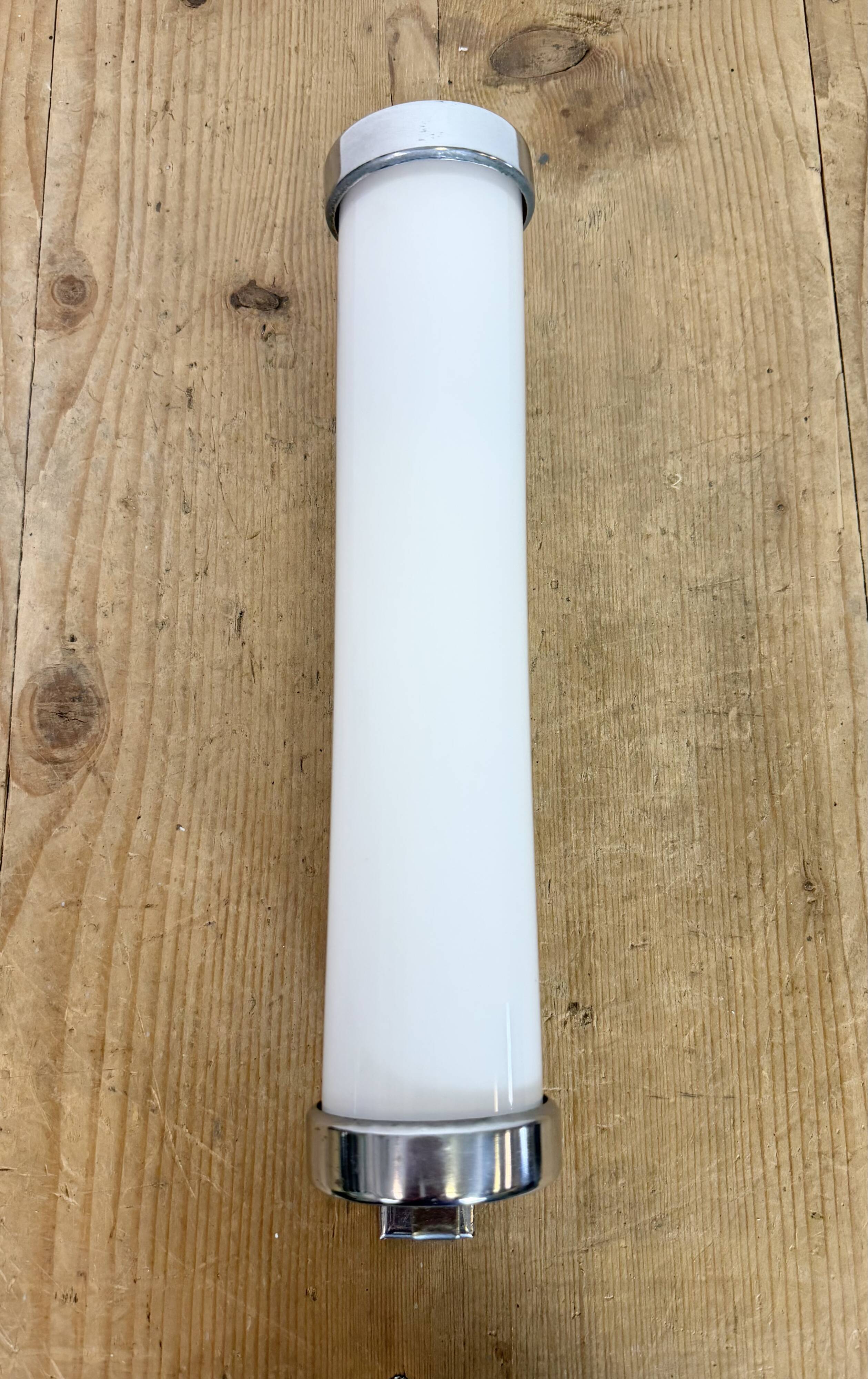 Applique murale Art Déco vintage en verre opale, années 1930