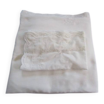 Voile De Berceau ancien avec dessus de lit assorti