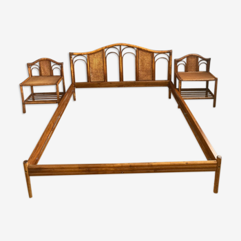 2-seater rattan bed and 2 bedsides