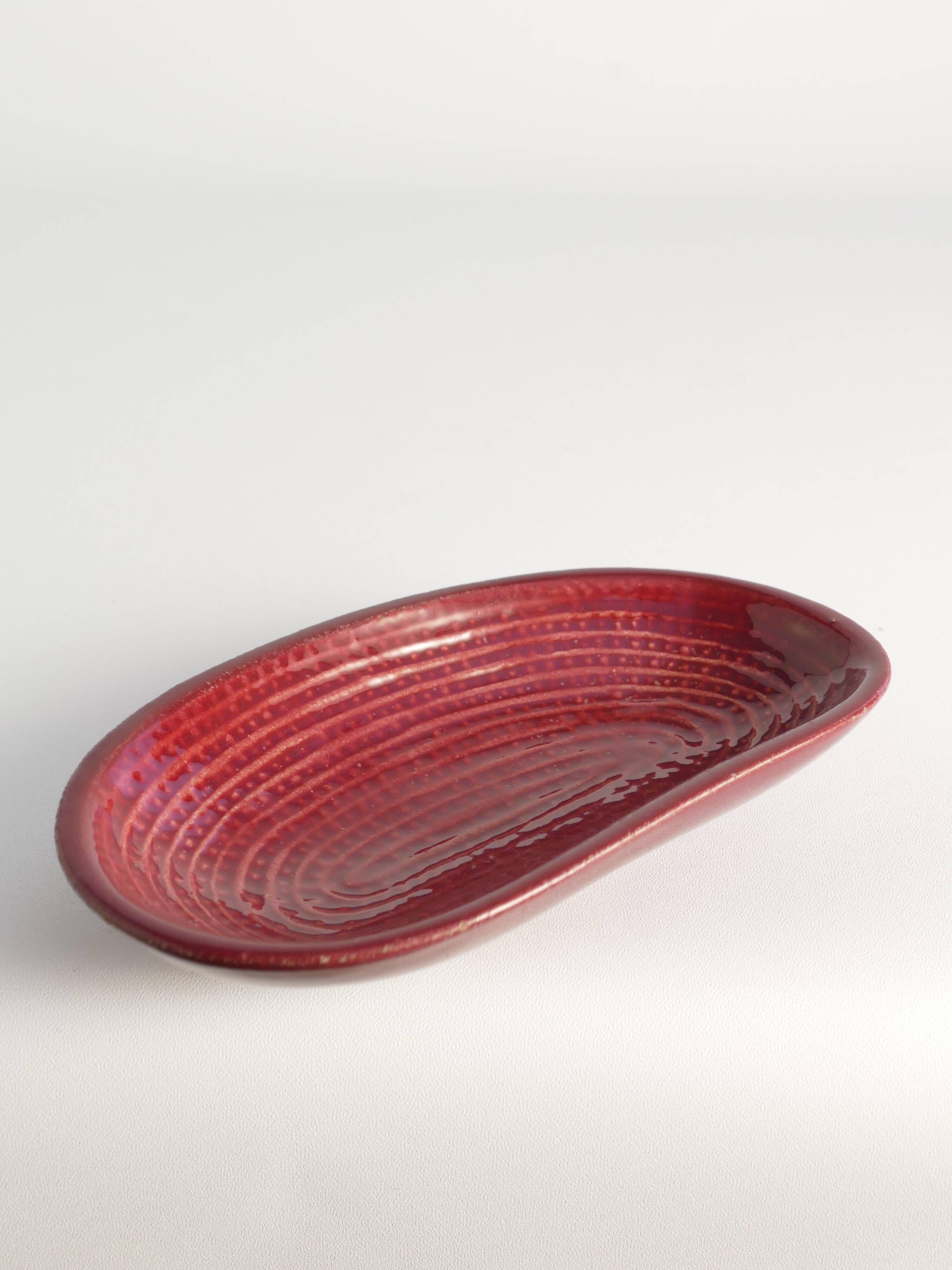 Merlot Red Stoneware Organic Shaped Bowl by Andersson & Johansson, Höganäs