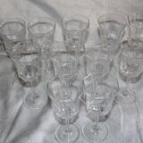 Lot of 11 Octime Luminarc white wine glasses