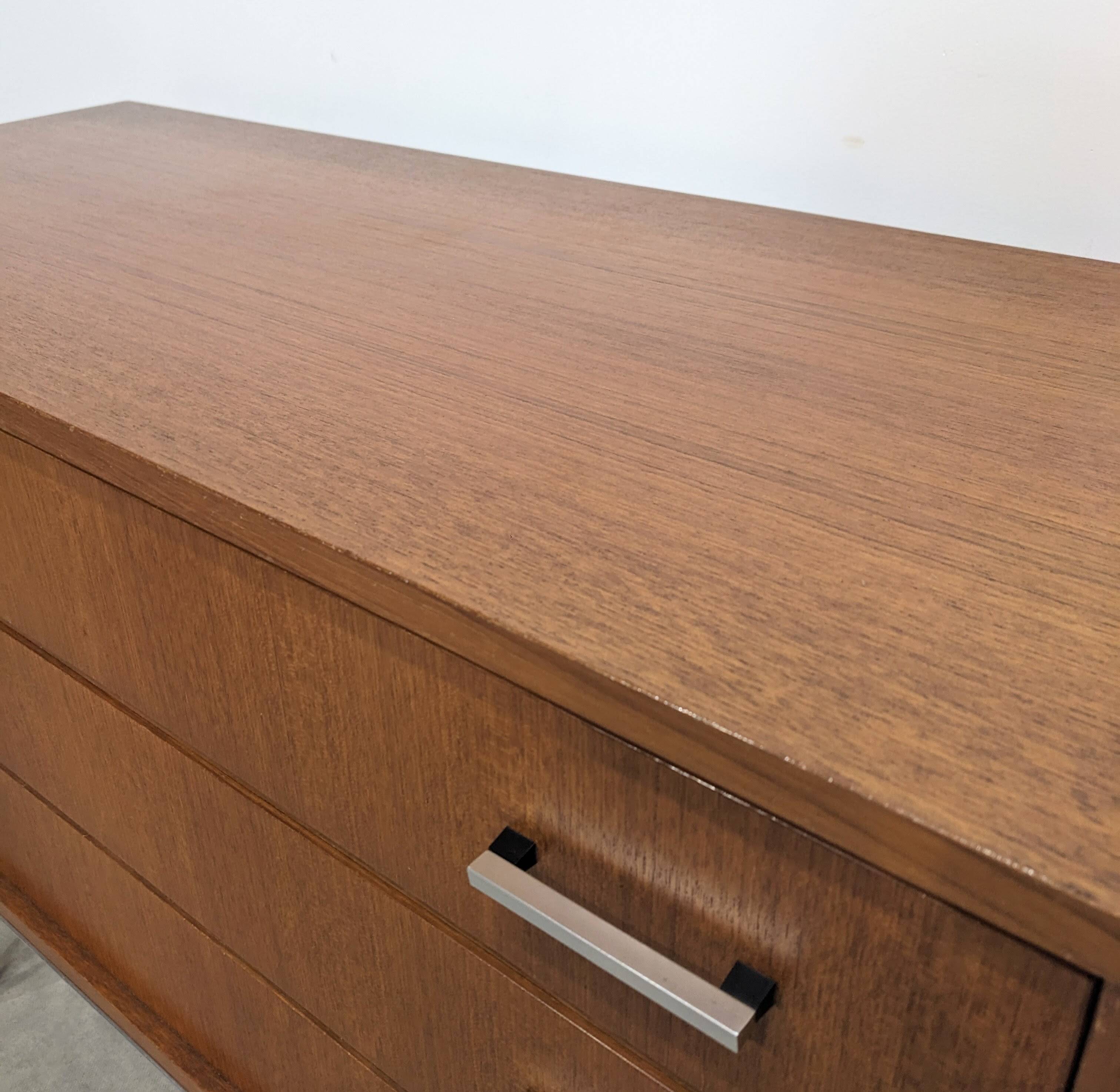 Commode mid-century en teck