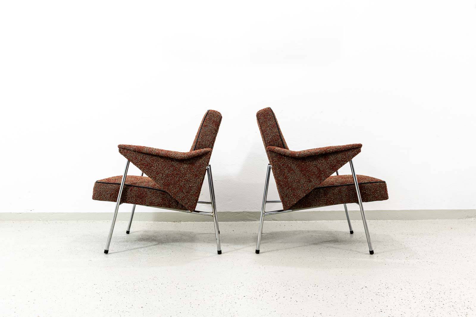 Pair of "Bat" armchairs by Wchód Zadziele, Poland, 1960s