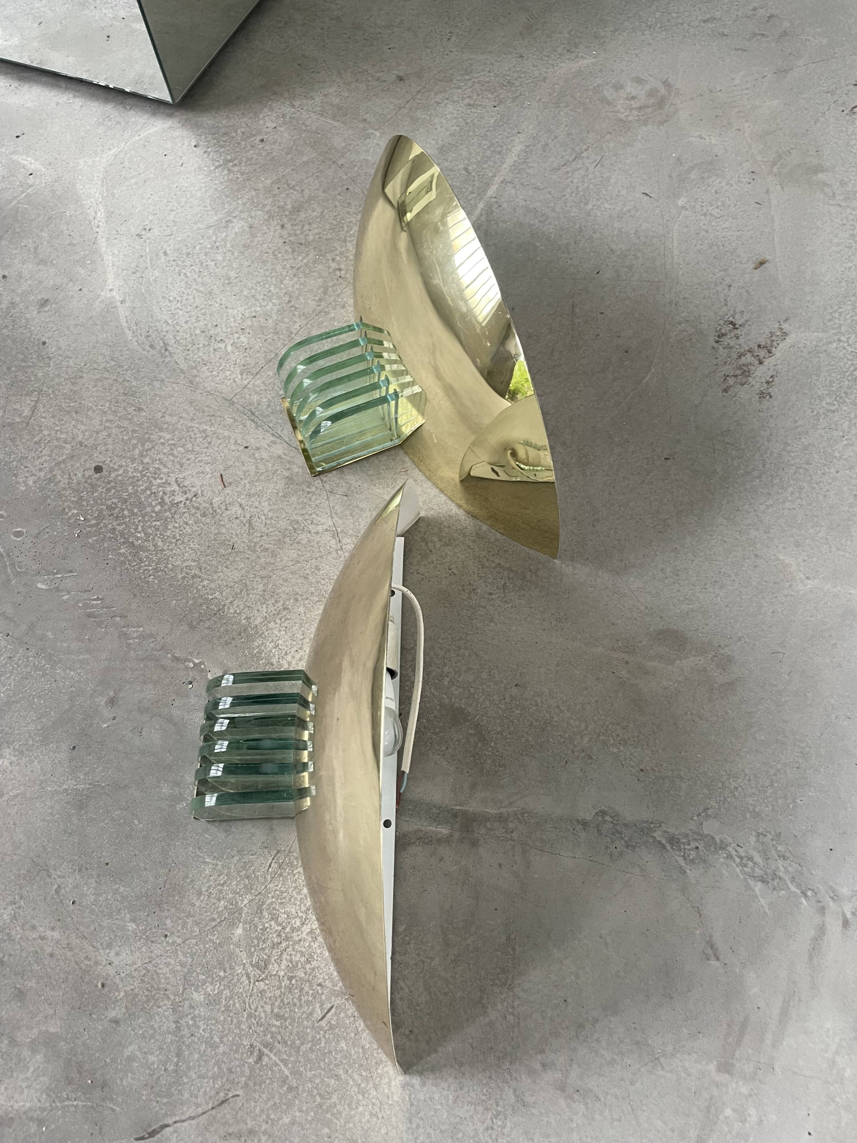 Pair of brass and art deco glass wall lights SCE