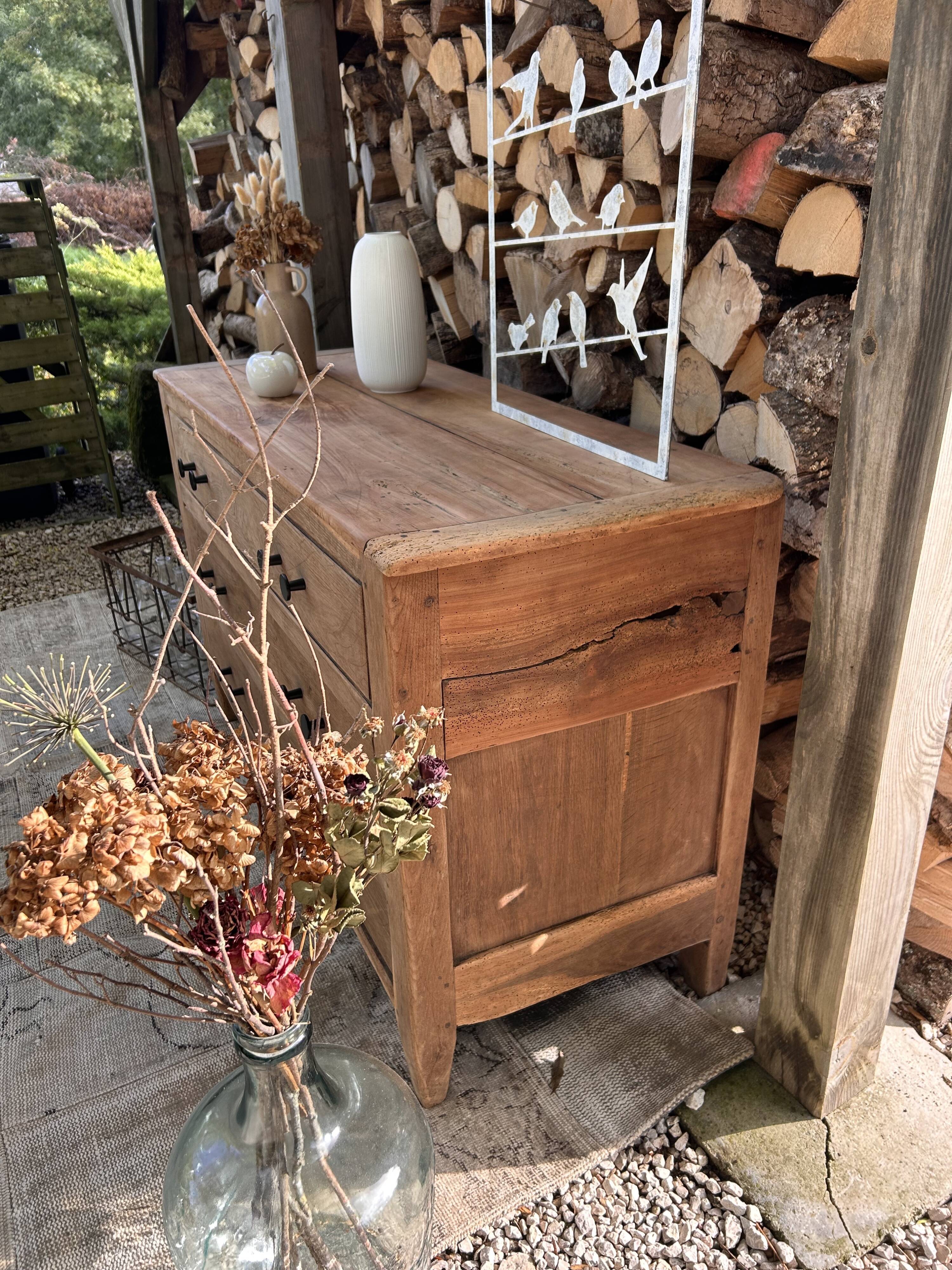 Commode ancienne massif rénovée