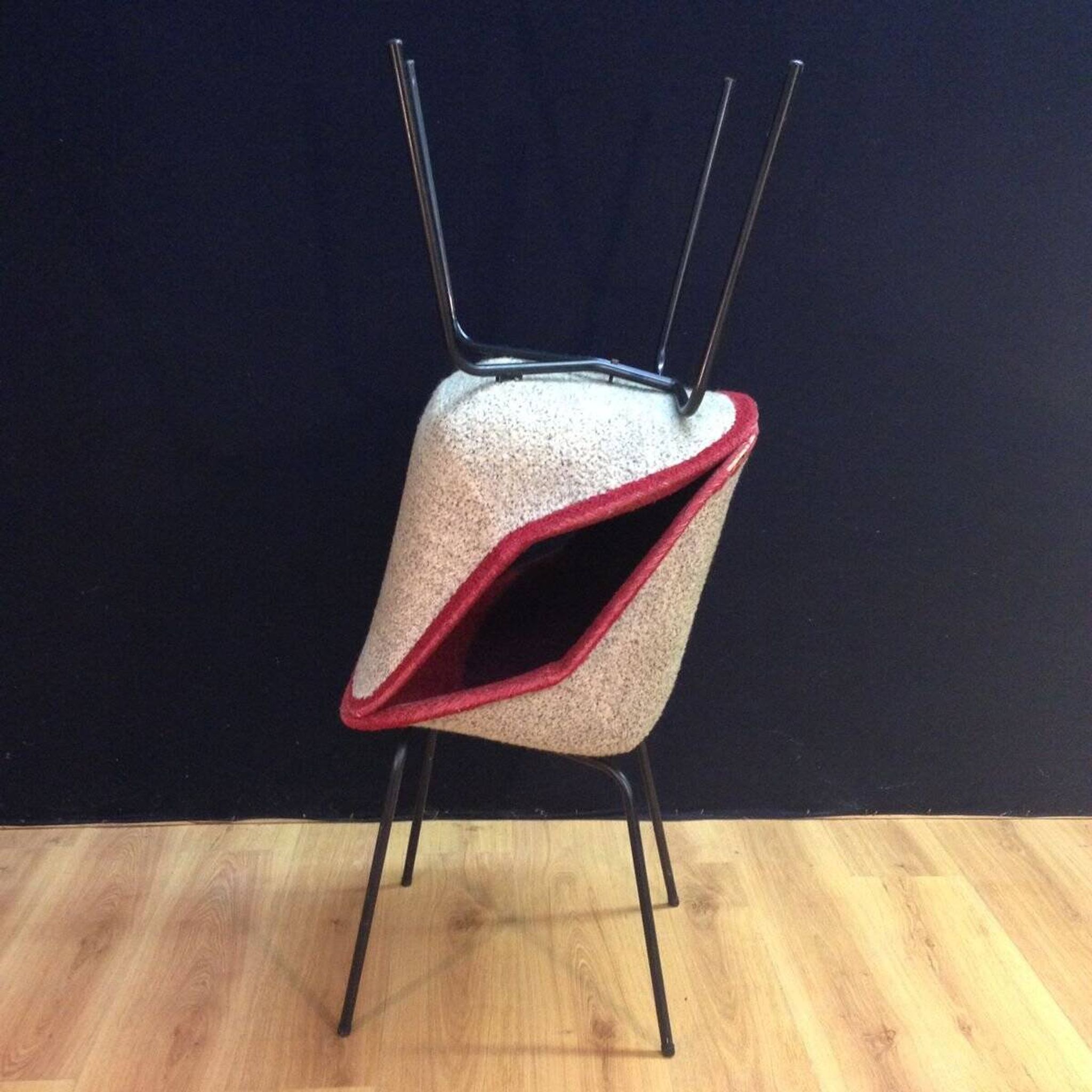Set of pink chairs by Genevieve Dangles-Christian Defrance for Burov, 1950s