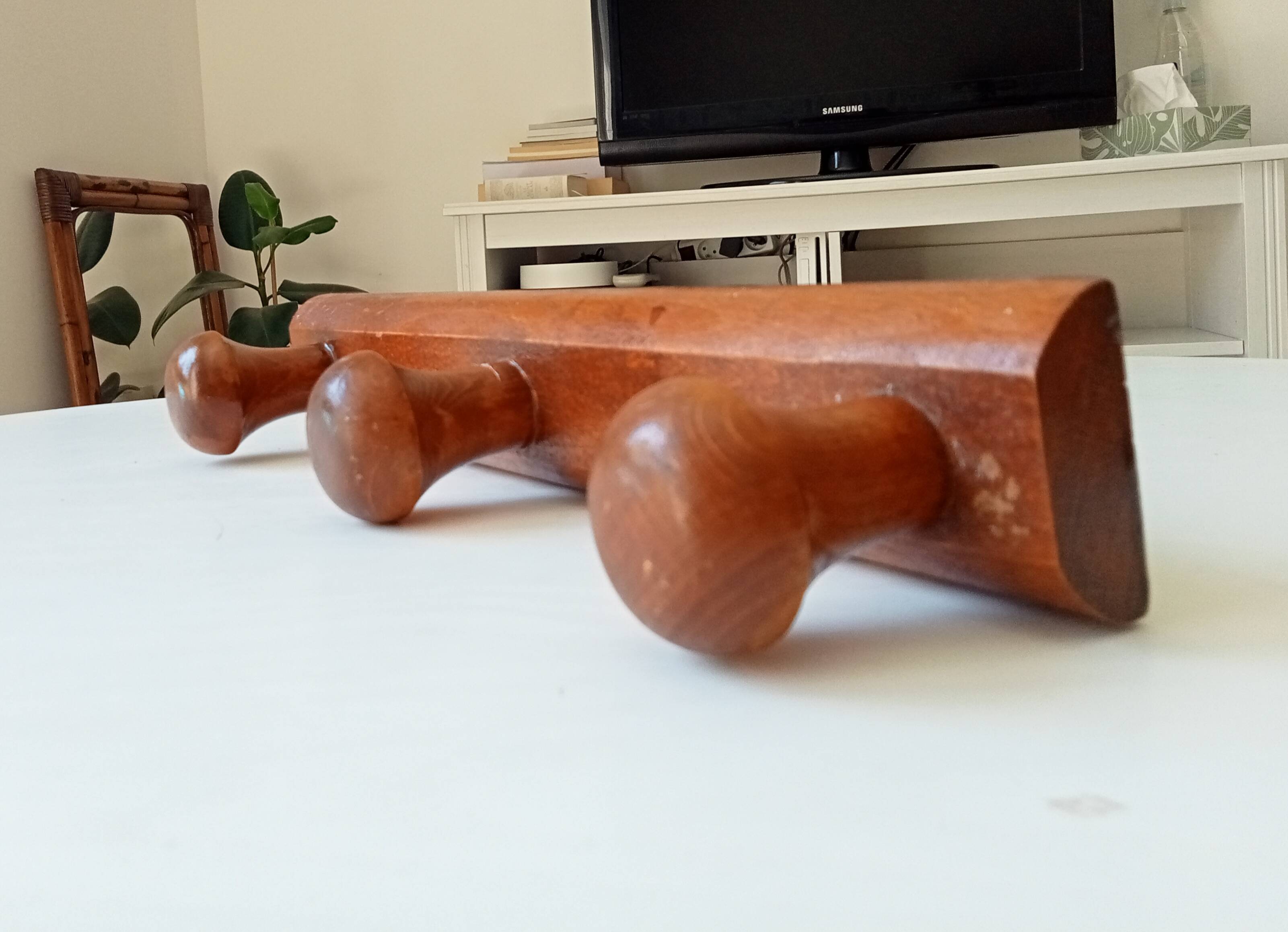 Vintage wall coat rack from the 70s