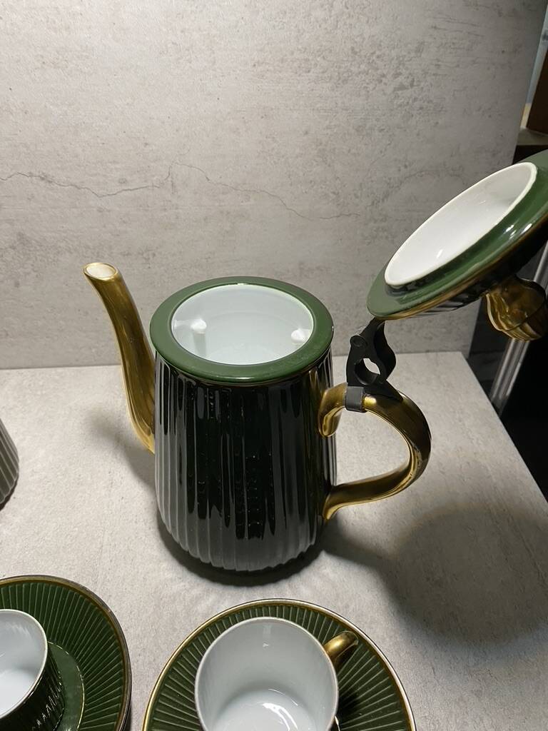 Vintage coffee and dessert service in green porcelain with gilding – 25 pieces