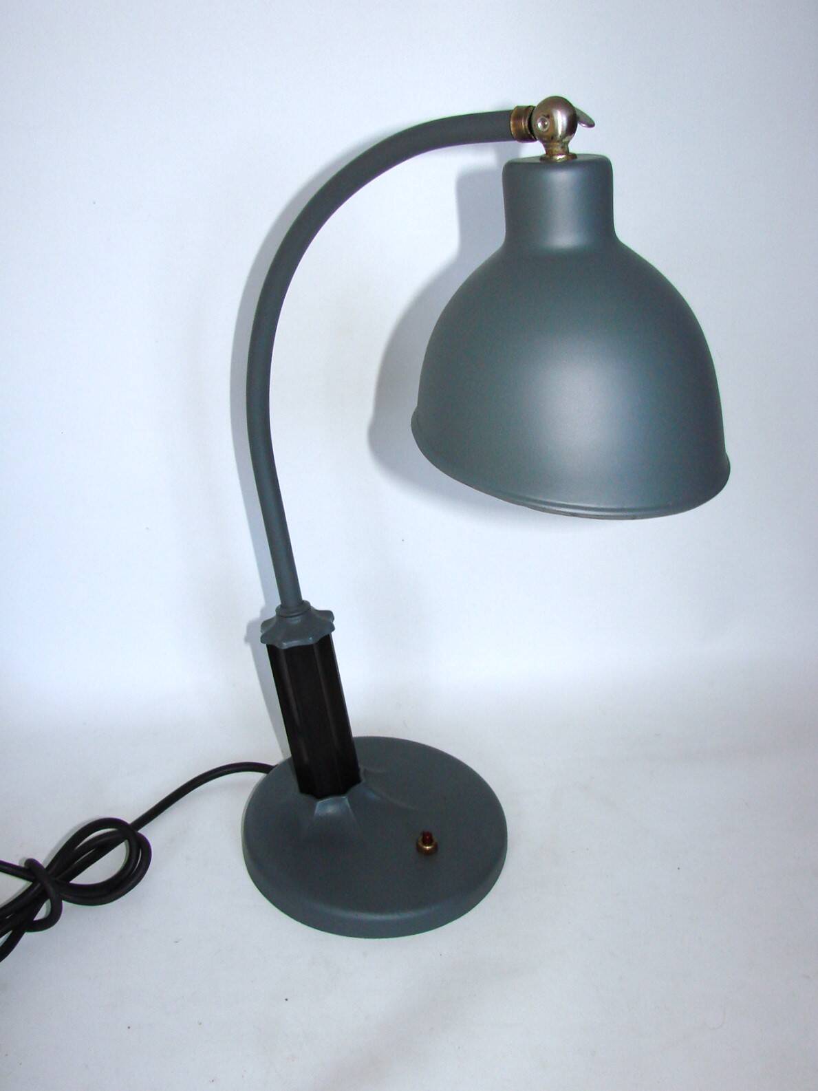 Bauhaus desk lamp, molitor christian dell 1930s