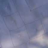 Feathered embroidered linen nape