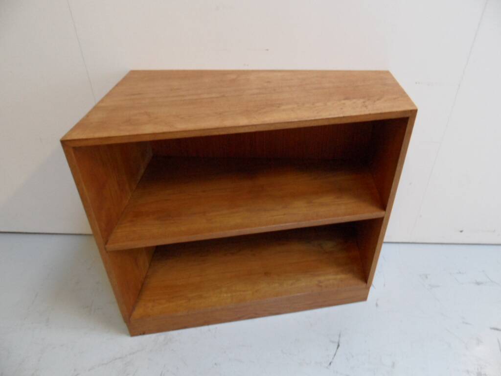 Vintage open bookcase