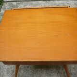 Scandinavian office compass feet