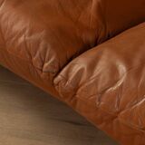 "675 maralunga" sofa by vico magistretti for cassina