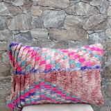 Magnifique coussin Kilim berbère vintage du Maroc