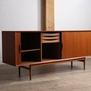 Buffet Arne Vodder Modèle 75 pour Sibast Mobler années 1960.