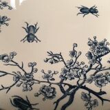 Serving dish décor with insects